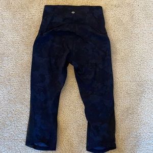 Lululemon cropped leggings